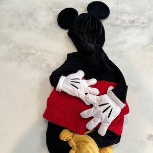 Mickey Mouse Costume 4 Disney